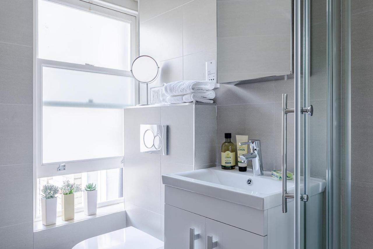 런던 Architect'S Sophisticated Private 3Bed 3Bath House Off Oxford St 아파트 외부 사진